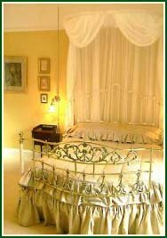 summer bedroom photo